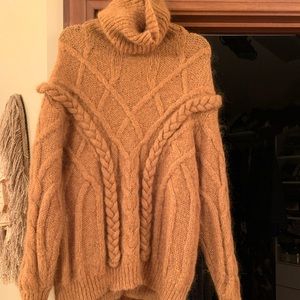 Beautiful heavy wool sweater
